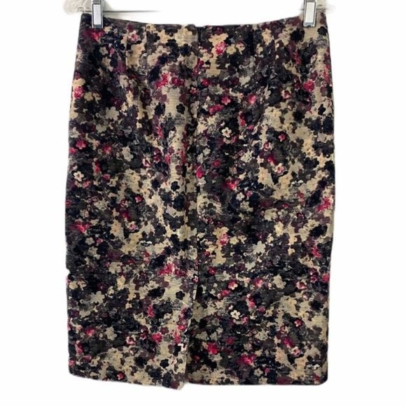 TALBOTS Women's Sz 2 Petite Multicolor watercolor Ikat Print Pencil Skirt - Picture 2 of 4